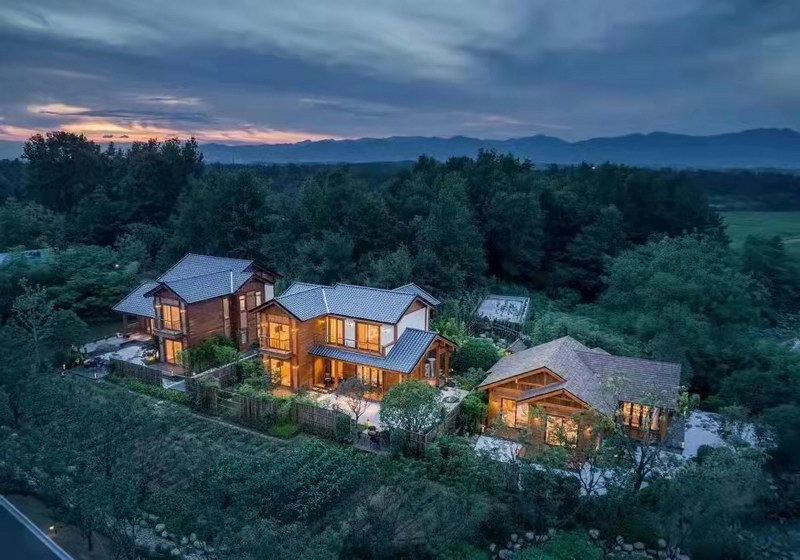 東陽鳳凰谷漢瓦光伏發電項目